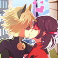 Ladybug Miraculous Kiss